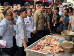 Wapres Gibran Tinjau Pasar Cikurubuk, Pastikan Harga Pangan Stabil dan Pasokan Aman