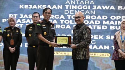 Mendukung Kelancaran Tugas dan Fungsi, Kajati Jabar Tandatangani Perjanjian Kerjasama Antara Kejati Jabar Dengan PT. Jasa Marga Tbk