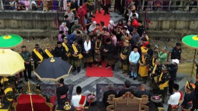 Sambut Ramadan 1447 H, Bupati Pelalawan H. Zukri, Hadiri Rangkaian Prosesi Adat Belimau Sultan