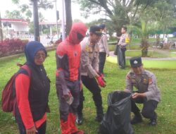 Tindak Lanjut Arahan Presiden RI, Kapolsek Cihaurbeuti bersama Jajaranya Gelar Jumsih dan Dukung Program Nasional Polri “ASRI”