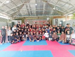 Ketua Umum Indoboxing Lagga Inau, H Rana Kukuhkan 64 Anggota Setelah Selesai Ikuti Ekshibisi Uji Maslat
