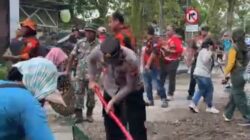 Bentuk Sinergi, Wabup Pelalawan Bersama Jajaran TNI-Polri dan seluruh Elemen Masyarakat Laksanakan Gotong Royong Fasilitas Publik