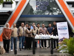 PT Pos Properti Indonesia Bagikan 600 Paket Takjil, Hangatkan Ramadan 1447 H