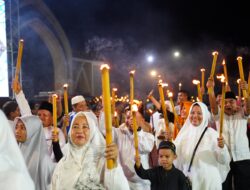 Ribuan Warga Se-Kota Pekanbaru Tumpah Ruah Ikuti Pawai Gema Takbir Idul Fitri 1447 Hijriah