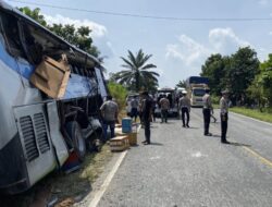 Terjadi Kecelakaan Bus di Jalan Lintas Timur KM 122 + 900, Kecamatan Pangkalan Lesung, Empat Orang Meninggal Dunia