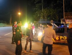 Patroli Gabungan Jelang Sahur di Bungursari, Polres Purwakarta Cegah Tawuran dan Gangguan Kamtibmas