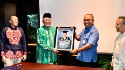 Permudah Akses Mahasiswa UT, Pos Indonesia dan Universitas Terbuka Teken Kerja Sama Pemanfaatan Kantor Pos