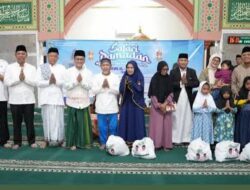 Safari Ramadan 1447 H, Bupati Bersama Wabup Tasikmalaya Secara Simbolis Serahkan Paket Sembako dan Sarana Keagamaan