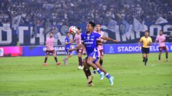 Persib Bandung Taklukkan Persik Kediri 3-0, Hodak Puas Meski Kesulitan Awal