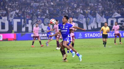 Persib Bandung Taklukkan Persik Kediri 3-0, Hodak Puas Meski Kesulitan Awal