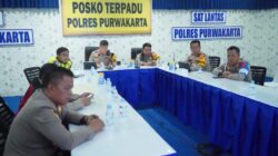 Malam Hari Tetap Siaga, Kapolres Purwakarta Pimpin Anev Ops Ketupat Lodaya 2026 Demi Kelancaran Mudik