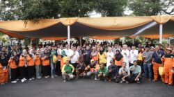 Gelar Silaturahmi di Momen Ramadan, Bupati Subang Berikan Kadedeuh dan Sembako Sebagai Apresiasi untuk 276 Pahlawan Kebersihan