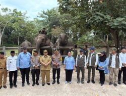 Bupati Pelalawan H. Zukri, Dampingi Kunker Kapolri Listyo Sigit Prabowo, di Kawasan TNTN 