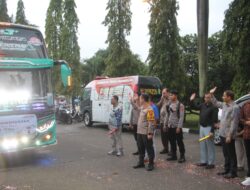 538 Pemudik Diberangkatkan Gratis, Polres Purwakarta dan Indorama Wujudkan Mudik Aman dan Penuh Kebahagiaan