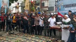 Jelang Malam Takbir 1447 H /2026 M, Polres Tasikmalaya Kota Musnahkan Ribuan Miras dan Knalpot Bising, Disaksikan Wali Kota Tasikmalaya