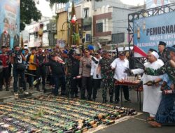 Jelang Malam Takbir 1447 H /2026 M, Polres Tasikmalaya Kota Musnahkan Ribuan Miras dan Knalpot Bising, Disaksikan Wali Kota Tasikmalaya