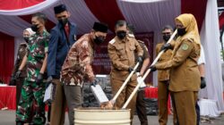 Kang Akur Hadiri Pemusnahan Barang Bukti Hasil Pengungkapan Tindak Pidana di Kejari Subang 