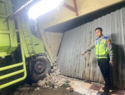Terjadi Kecelakaan di Jalan Purwakarta- Bandung, Dua Orang Meninggal Dunia, Polisi Lakukan Pendalaman
