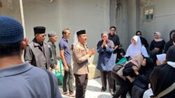Tunjukkan Empati dan Kepedulian, Kapolres Purwakarta Hadiri Pemakaman Keluarga Mantan Wakapolri