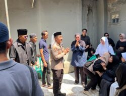Tunjukkan Empati dan Kepedulian, Kapolres Purwakarta Hadiri Pemakaman Keluarga Mantan Wakapolri