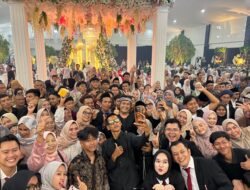 Hadiri Pernikahan, Wakil Wali Kota Tasikmalaya Diky Chandra Menghibur Dengan Bernyanyi