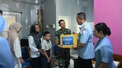 Peringati HUT Ke-80 TNI Angkatan Udara, Danlanud Beserta Istri dan Jajaran Lakukan Anjangsana Kediaman Warakawuri, Anak Yatim dan ABK