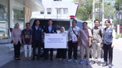 Tingkatkan Fasilitas Pelayanan Sosial, PT BRI Cabang Cirebon Serahkan Bantuan Mobil Jenazah Kepada Yayasan Al Akbar Bina Maulana