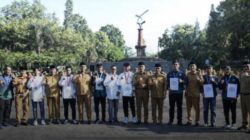 Bentuk Apresiasi Pemda Kabupaten Tasikmalaya, Bupati Serahkan Hadiah Kepada Atlet Pelajar Berprestasi