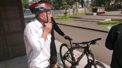 Sekdis Porabudpar Kota Tasikmalaya Terapkan CFD, Hadiri Kegiatan Hari Seni Dunia Dengan Bersepeda