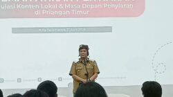 Hadiri Nyemah Atikan Penyiaran, Diky Chandra Berharap Para Pemimpin Bisa Tergerak Bekerjasama Dengan Media Lokal