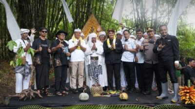 Momentum Hari Bumi 2026, Wakil Bupati Tasikmalaya Asep Sopari, Hadiri Acara Ngarumat Hulu Cai
