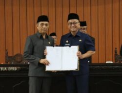 Bupati Tasikmalaya Hadiri Rapat Paripurna DPRD, Sampaikan LKPJ Anggaran Tahun 2025
