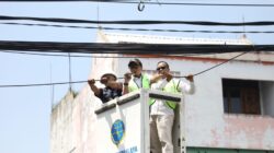 Walikota Tasikmalaya Viman Alfarizi Pimpin Penataan Kabel Utilitas yang Semrawut