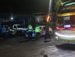 Fajar May Day 2026, Polres Purwakarta Kawal Ketat Keberangkatan Buruh ke Jakarta