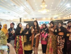 Ega Anjani Reynaldy Hadiri Lomba Fashion Show PKK Jawa Barat, Dorong Penguatan Ekonomi Perempuan