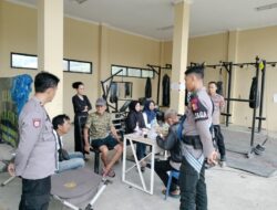 Respon Cepat Polisi Tangani Lakalantas di Kutamanah, Korban Langsung Dievakuasi
