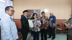 Wali Kota Tasikmalaya Memberikan Sebanyak 34 SK Pensiun PNS TMT 1 Mei 2026