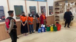 Sat Samapta Polres Purwakarta Kawal Pemindahan Tahanan Perempuan ke Lapas Sukamiskin