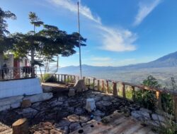 Ziarah di Puncak Sunyi: Menelusuri Petilasan Ibu Ratu Ratna Intan Dewata