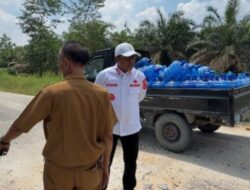 Bupati Pelalawan Tinjau Jalan di Kawasan Sentral Perkebunan Dapati Jalan Rusak, Tegur Keras Pihak Menejemen