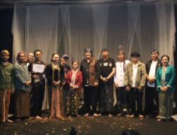 Plh Walikota Tasikmalaya Penampilan Monolog di Doea Tjerita dari Tanah Jawa Keren, Disambut Antusias Generasi Muda