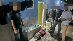 Polres Purwakarta Gencar Razia Miras Oplosan, Puluhan Botol Diamankan dari Wilayah Pasawahan