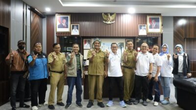 PBVSI Kota Tasik Silaturahmi Ke Plh Wali Kota, H. Oman Pemkot Beri Dukungan Keberangkatan Tim Bola Voli Ke Porprov