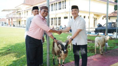 Polres Purwakarta Gelar Pemotongan Hewan Kurban, Wujud Kepedulian dan Semangat Berbagi di Hari Raya Idul Adha