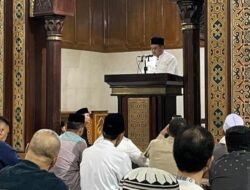 Plh Wali Kota Didampingi Plh Sekda Kota Tasikmalaya Bersama Ratusan Warga Laksanakan Shalat Idul Adha