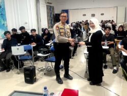 Narasumber Seminar LP3I College, Kasat Samapta Polres Purwakarta Berikan Materi Pengembangan Soft Skill