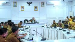 Sekda Subang Pimpin Briefing Staf, Tekankan Evaluasi Kinerja dan Percepat Progam Prioritas Daerah