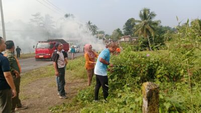 Wali Kota Viman Alfarizi Bersama Seluruh OPD Kota Tasik dan Masyarakat, Gotong Royong di Jalan Mangin 