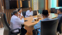 Upaya Dukung Pelaku UMKM, Wawalkot Tasik Diky Chandra Bersama Senator Komeng Temui Kepala BPJPH RI 
