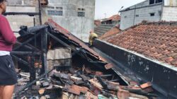 Saat Shalat Jum’at, Rumah Warga Rancabango Panglayungan Kebakaran Diduga Akibat Korsleting Listrik